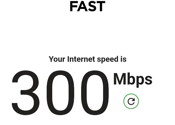 Lejlighed Large 2-bedroom Townhouse With Patio, 200mbps Wifi